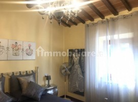 Vendita Terratetto unifamiliare Arezzo. Ottimo stato, con balcone, riscaldamento autonomo, 60 m², ri