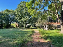 Vendita Villa plurifamiliare Arezzo. Buono stato, posto auto, con terrazza, riscaldamento autonomo, 