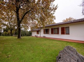 Vendita Villa unifamiliare Arezzo. Posto auto, 322 m², rif. 112291225 Vendita Villa unifamiliare Are