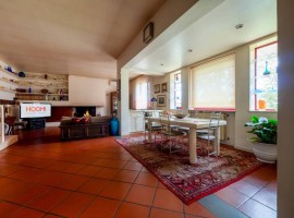 Vendita Villa unifamiliare Arezzo. Posto auto, 322 m², rif. 112291225 Vendita Villa unifamiliare Are