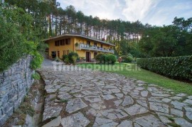 Vendita Villa unifamiliare in via Del Torrino Arezzo. Ottimo stato, posto auto, con terrazza, riscal, Italy, Arezzo