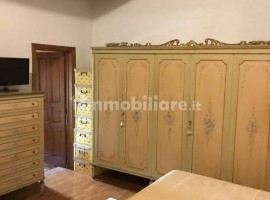 Vendita Villa a schiera Arezzo. Buono stato, posto auto, riscaldamento autonomo, 280 m², rif. 109470