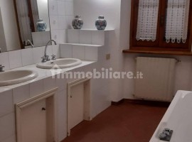 Vendita Terratetto unifamiliare Arezzo. Buono stato, riscaldamento autonomo, 150 m², rif. 111057359 