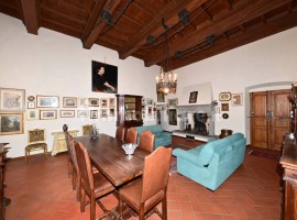 Palazzo - Edificio via Bicchieraia 25, Arezzo, Rif. 101174203 - Immobiliare.it Palazzo - Edificio vi, Italia, Arezzo