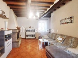 Vendita Villa unifamiliare Arezzo. Ottimo stato, con terrazza, riscaldamento autonomo, 140 m², rif. 