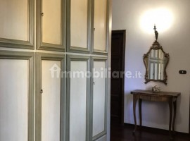 Vendita Casale Arezzo. Buono stato, posto auto, 500 m², rif. 107722371 Vendita Casale Arezzo. Buono 