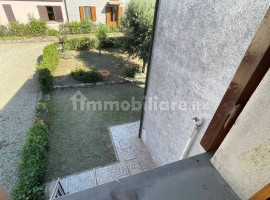 Vendita Terratetto unifamiliare in Località Tregozzano Arezzo. Posto auto, con terrazza, 200 m², rif