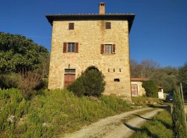 Vendita Cascina in Località Policiano, 103 Arezzo. Buono stato, 450 m², rif. 113185939 Vendita Casci