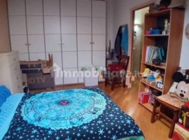 Vendita Appartamento Arezzo. Trilocale in via di Montione. Ottimo stato, primo piano, rif. 114064747