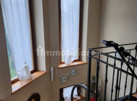 Vendita Villa unifamiliare Arezzo. Buono stato, con terrazza, riscaldamento autonomo, 300 m², rif. 1