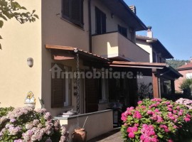 Vendita Villa a schiera Arezzo. Ottimo stato, posto auto, con terrazza, riscaldamento autonomo, 135 