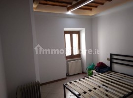 Vendita Terratetto unifamiliare Arezzo. Ottimo stato, con terrazza, riscaldamento autonomo, 170 m², 