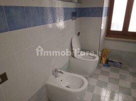 Vendita Terratetto unifamiliare Arezzo. Ottimo stato, con terrazza, riscaldamento autonomo, 170 m², 