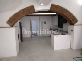 Vendita Terratetto unifamiliare Arezzo. Ottimo stato, con terrazza, riscaldamento autonomo, 170 m², 