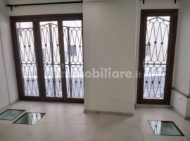 Vendita Terratetto unifamiliare Arezzo. Ottimo stato, con terrazza, riscaldamento autonomo, 170 m², 