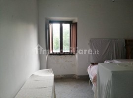 Vendita Casa colonica in Strada Comunale di Giovi Arezzo. Da ristrutturare, 500 m², rif. 93532120 Ve