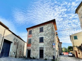 Vendita Terratetto unifamiliare in Località Giovi Arezzo. Da ristrutturare, riscaldamento autonomo, 