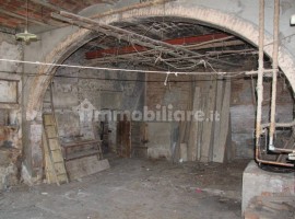 Vendita Casale in via Caduti del Mulinaccio 16 Arezzo. Da ristrutturare, 170 m², rif. 110226645 Vend