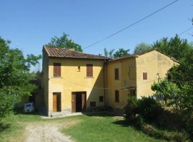 Vendita Casale in via Caduti del Mulinaccio 16 Arezzo. Da ristrutturare, 170 m², rif. 110226645 Vend