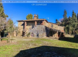 Vendita Casa colonica in Località Vitiano Arezzo. Da ristrutturare, posto auto, 300 m², rif. 9333521