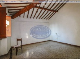 Vendita Casa colonica in Località Vitiano Arezzo. Da ristrutturare, posto auto, 300 m², rif. 9333521