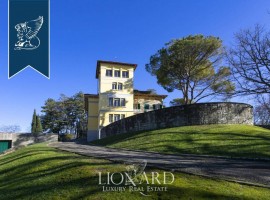 Vendita Villa unifamiliare Arezzo. Buono stato, posto auto, con terrazza, riscaldamento autonomo, 80