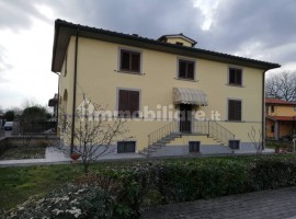 Vendita Villa unifamiliare in Località Venere Arezzo. Ottimo stato, posto auto, con terrazza, riscal