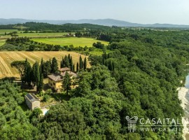 Vendita Villa unifamiliare in Località Ponte alla Chiassa 87 Arezzo. Ottimo stato, posto auto, con t