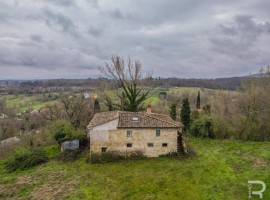 Vendita Rustico in Località Monte Sopra Rondine Arezzo. Da ristrutturare, posto auto, 600 m², rif. 1, Italy, Arezzo