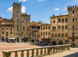 Palazzo - Edificio via Francesco Crispi, Arezzo, Rif. 109058387 - Immobiliare.it Palazzo - Edificio , Italia, Arezzo