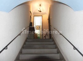 Vendita Attico in via Madonna del Prato 13 Arezzo. Da ristrutturare, con terrazza, rif. 109793127 Ve