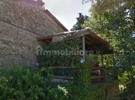 Vendita Casale in Località Tregozzano Arezzo. Buono stato, posto auto, 300 m², rif. 106195357 Vendit