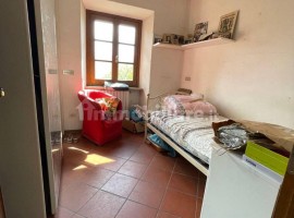 Vendita Casa colonica in via di Castelsecco Arezzo. Buono stato, posto auto, 200 m², rif. 94872724 V