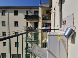 Vendita Appartamento Arezzo. Quadrilocale in via Sebastiano Fabroni 19. Da ristrutturare, terzo pian