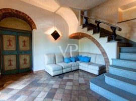 Vendita Villa unifamiliare in corso Italia 15 Arezzo. Buono stato, 1022 m², rif. 106222403 Vendita V