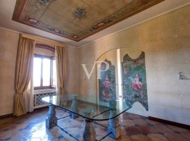 Vendita Villa unifamiliare in corso Italia 15 Arezzo. Buono stato, 1022 m², rif. 106222403 Vendita V