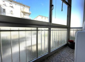 Vendita Appartamento Arezzo. Bilocale in via Arno 74. Buono stato, primo piano, con balcone, riscald