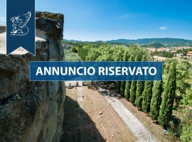 Vendita Villa unifamiliare in Località Montoncello Arezzo. Buono stato, posto auto, con terrazza, ri