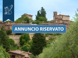 Vendita Villa unifamiliare in Località Montoncello Arezzo. Buono stato, posto auto, con terrazza, ri