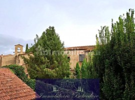 Vendita Terratetto unifamiliare in via Niccolò Aretino 37 Arezzo. Buono stato, con balcone, riscalda