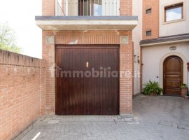 Vendita Villa unifamiliare in via Antonio Cecchi 33 Arezzo. Ottimo stato, posto auto, con terrazza, , Italia, Arezzo