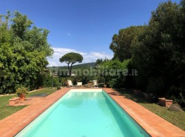 Vendita Villa unifamiliare in via Del Barbino Arezzo. Buono stato, posto auto, con terrazza, riscald, Italy, Arezzo