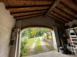 Vendita Villa unifamiliare in Località Sant'Anastasio 13 Arezzo. Ottimo stato, posto auto, con terra, Italy, Arezzo