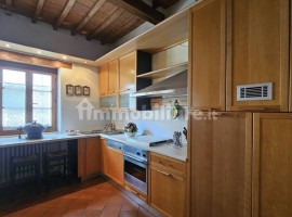 Vendita Appartamento in via Gugliemo Oberdan, 29. Arezzo. Ottimo stato, su più livelli, con balcone,, Italia, Arezzo