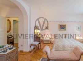 Vendita Villa unifamiliare in Località Scopetone 63B Arezzo. Ottimo stato, posto auto, con terrazza,