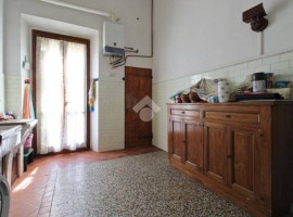 Vendita Appartamento Firenze. Quadrilocale in via Cairoli 32. Buono stato, primo piano, con terrazza