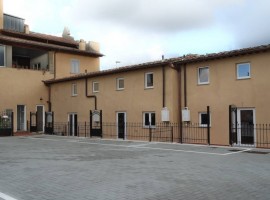 Vendita Terratetto unifamiliare in via dell'Olmatello 7 Firenze. Ottimo stato, con terrazza, riscald