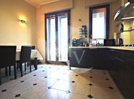 Vendita Attico in viale Don Giovanni Minzoni 31A Firenze. Ottimo stato, con terrazza, rif. 92365986 