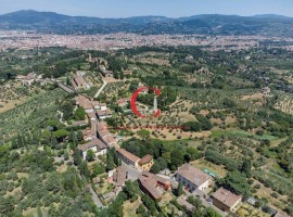 Vendita Villa unifamiliare Firenze. Buono stato, posto auto, riscaldamento autonomo, 400 m², rif. 11