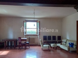 Vendita Casa colonica in Località Leccio Calenzano. Buono stato, posto auto, 200 m², rif. 112987943 